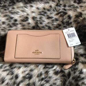 NWT Coach wallet